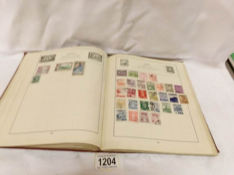 A collection of stamps including GB, Victorian, - Image 3 of 9