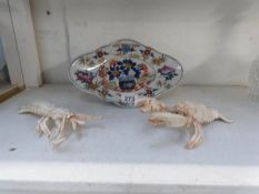 A hand painted Oriental dish and 2 Oriental model lobsters