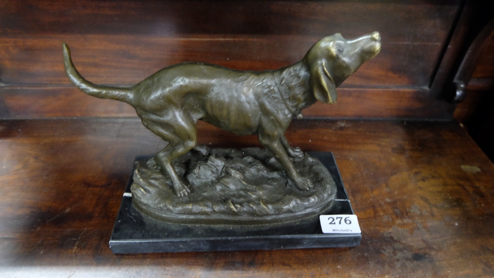 Bronze Table Figure of a Pointer Dog, on a marble base, 9.5”w.