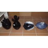 Five pieces of ceramic ware