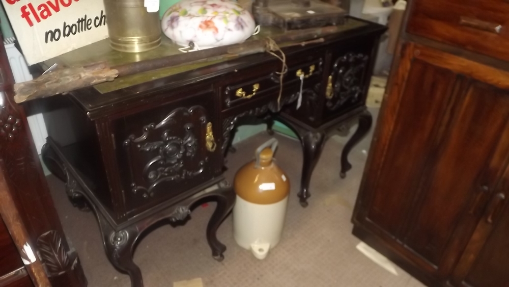 Edwardian mahogany writing desk with too