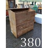 Early 19th. C. Painted pine meal bin. {