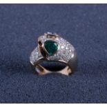 Anello in oro giallo 18 kt. con tsavorite a goccia, ct. 1,50 ca., ottimo colore, tanzanite a goccia,