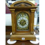 VICTORIAN WALNUT CASED MANTLE CLOCK WITH CHIMING MOVEMENT 45CM HIGH