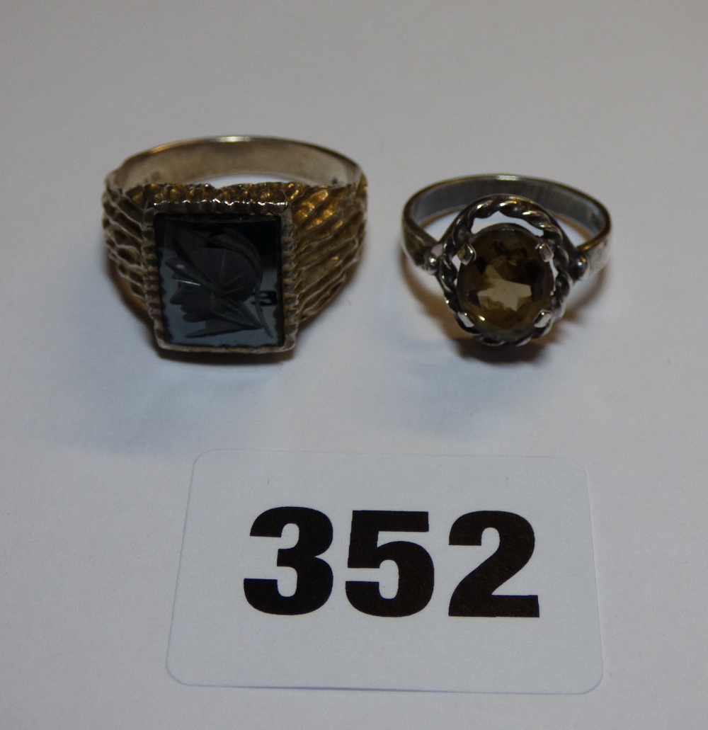 2 HM SILVER DRESS RINGS  15