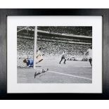 FOOTBALL MEMORABILIA GORDON BANKS SIGNED COLOURISED PHOTO- SAVE OF THE CENTURY 39.