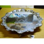 HM LONDON SILVER 1762 SALVER BY EBENEZER COKER WITH MOULDED SERPENTINE SCALLOPED SHELL BORDERS,