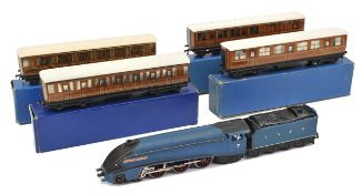 A small quantity of Hornby Dublo Railway. 3 rail – LNER class A4 4-6-2 “Sir Nigel Gresley” tender