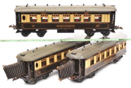 3 Hornby Series O gauge Pullman corridor coaches. “VERONA”, “Grosvenor” and “Loraine”, all in