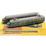 TRIX HO gauge Dutch Express (2284). Comprising a two car unit, power car with twin pantographs and a