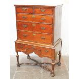 A William and Mary style crossbanded oak chest stand. W97cm D57cm H150cm