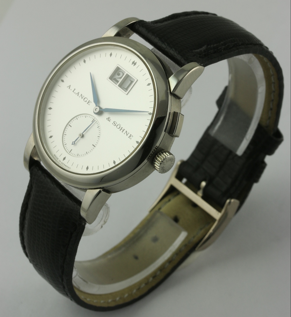 A FINE GENTLEMAN'S 18K SOLID WHITE GOLD A. LANGE & SOHNE GLASHUTTE SAXONIA WRIST WATCH CIRCA 2002
D: - Image 4 of 8