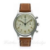 A RARE GENTLEMAN'S STAINLESS STEEL LONGINES CHRONOGRAPH WRIST WATCH CIRCA 1950, REF. 6474 7 WITH