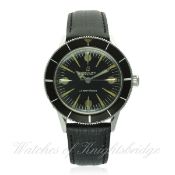 A RARE GENTLEMAN'S STAINLESS STEEL BREITLING SUPEROCEAN WRIST WATCH CIRCA 1960
D: Black dial with