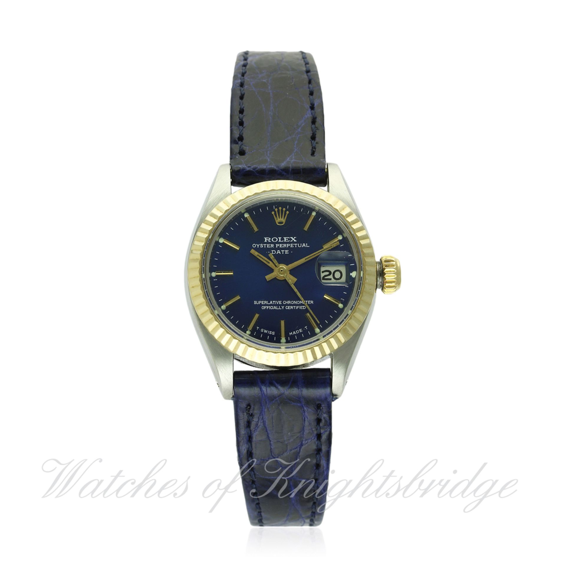 A LADIES STEEL & GOLD ROLEX OYSTER PERPETUAL DATE WRIST WATCH CIRCA 1981, REF. 6917
D: Blue dial