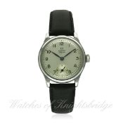 A GENTLEMAN'S STAINLESS STEEL OMEGA OFFIER SWEDISH MILITARY WRIST WATCH CIRCA 1942
D: Silver dial