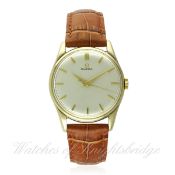 A GENTLEMAN'S 9CT SOLID GOLD OMEGA WRIST WATCH CIRCA 1960, REF. 977296
D: Silver dial with gilt