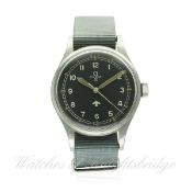 A GENTLEMAN'S STAINLESS STEEL BRITISH MILITARY R.A.F. OMEGA PILOTS WRIST WATCH DATED 1953, REF.