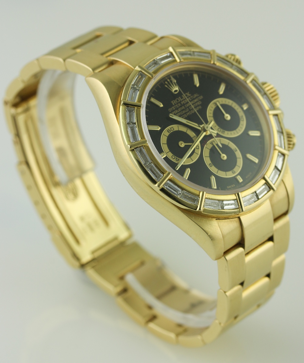 A GENTLEMAN'S 18K SOLID GOLD ROLEX OYSTER PERPETUAL COSMOGRAPH DAYTONA BRACELET WATCH CIRCA 1991, - Image 4 of 7