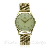A GENTLEMAN'S 9CT SOLID GOLD OMEGA BRACELET WATCH CIRCA 1954, REF. 684576
D: Two tone silver "