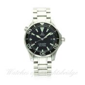A GENTLEMAN'S MID SIZE STAINLESS STEEL OMEGA SEAMASTER PROFESSIONAL BRACELET WATCH CIRCA 2006
D: