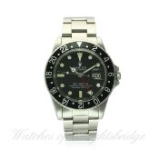A GENTLEMAN'S STAINLESS STEEL ROLEX OYSTER PERPETUAL DATE GMT MASTER BRACELET WATCH CIRCA 1982, REF.