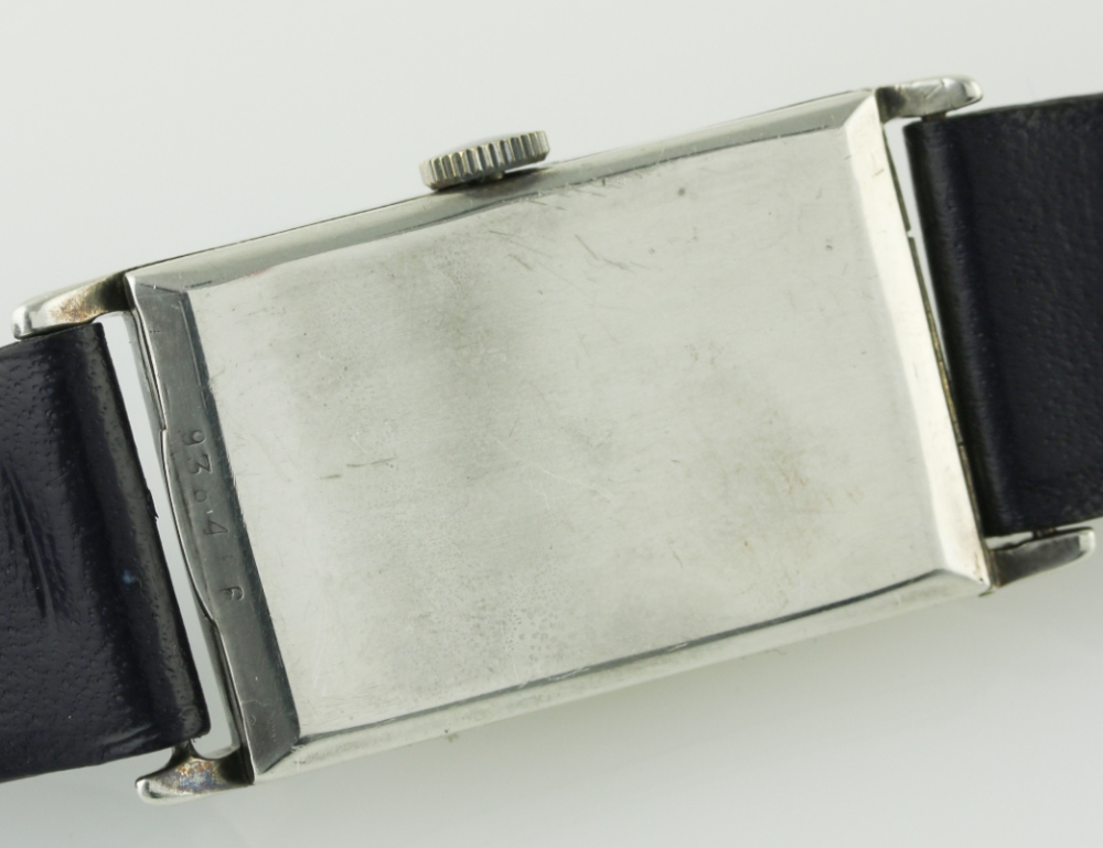 A GENTLEMAN'S SOLID SILVER IWC RECTANGULAR WRIST WATCH CIRCA 1930s D: Silver dial with applied - Image 6 of 8