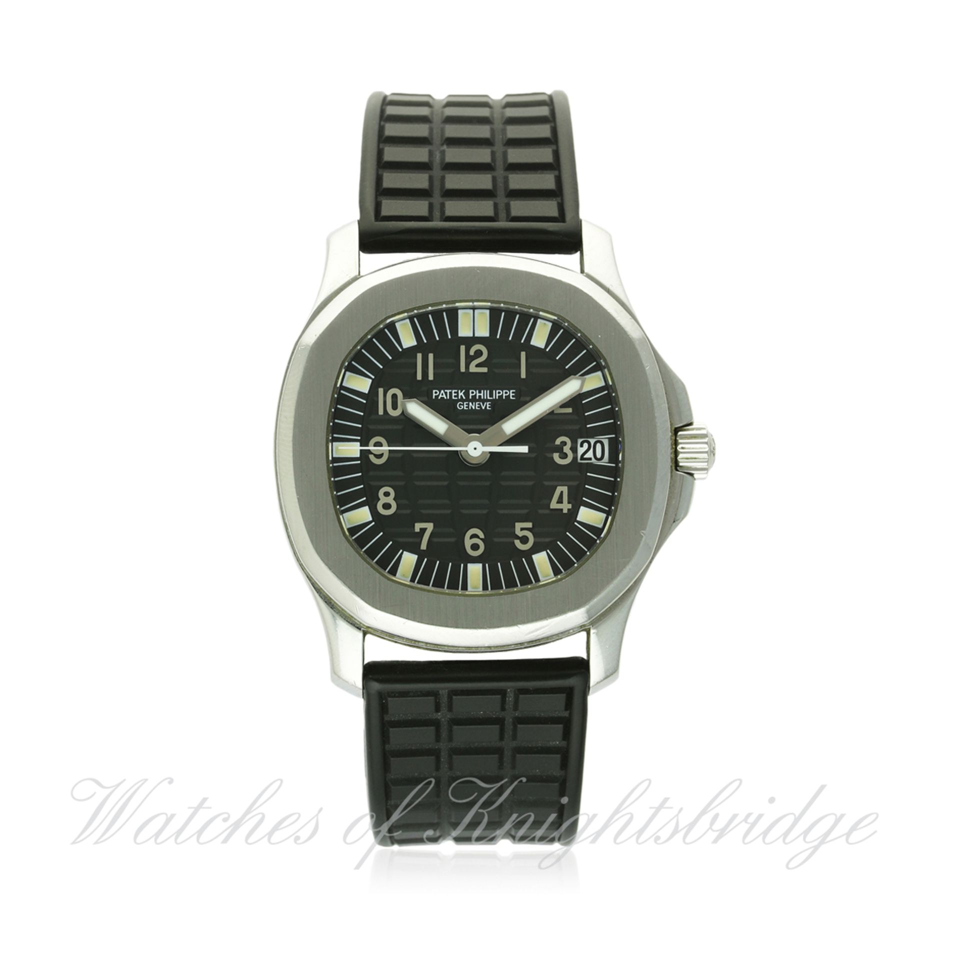 A GENTLEMAN'S STAINLESS STEEL PATEK PHILIPPE AQUANAUT AUTOMATIC WRIST WATCH DATED 1998, REF. 5066A