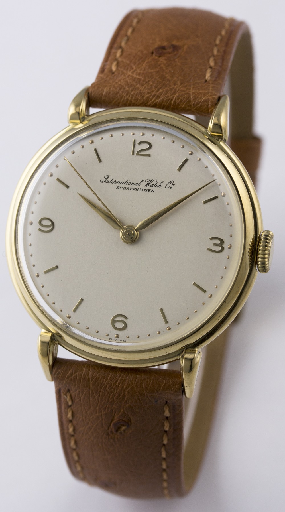 A GENTLEMAN'S LARGE SIZE 18K SOLID GOLD IWC WRIST WATCH CIRCA 1950s
D: Silver dial with gilt - Image 2 of 8
