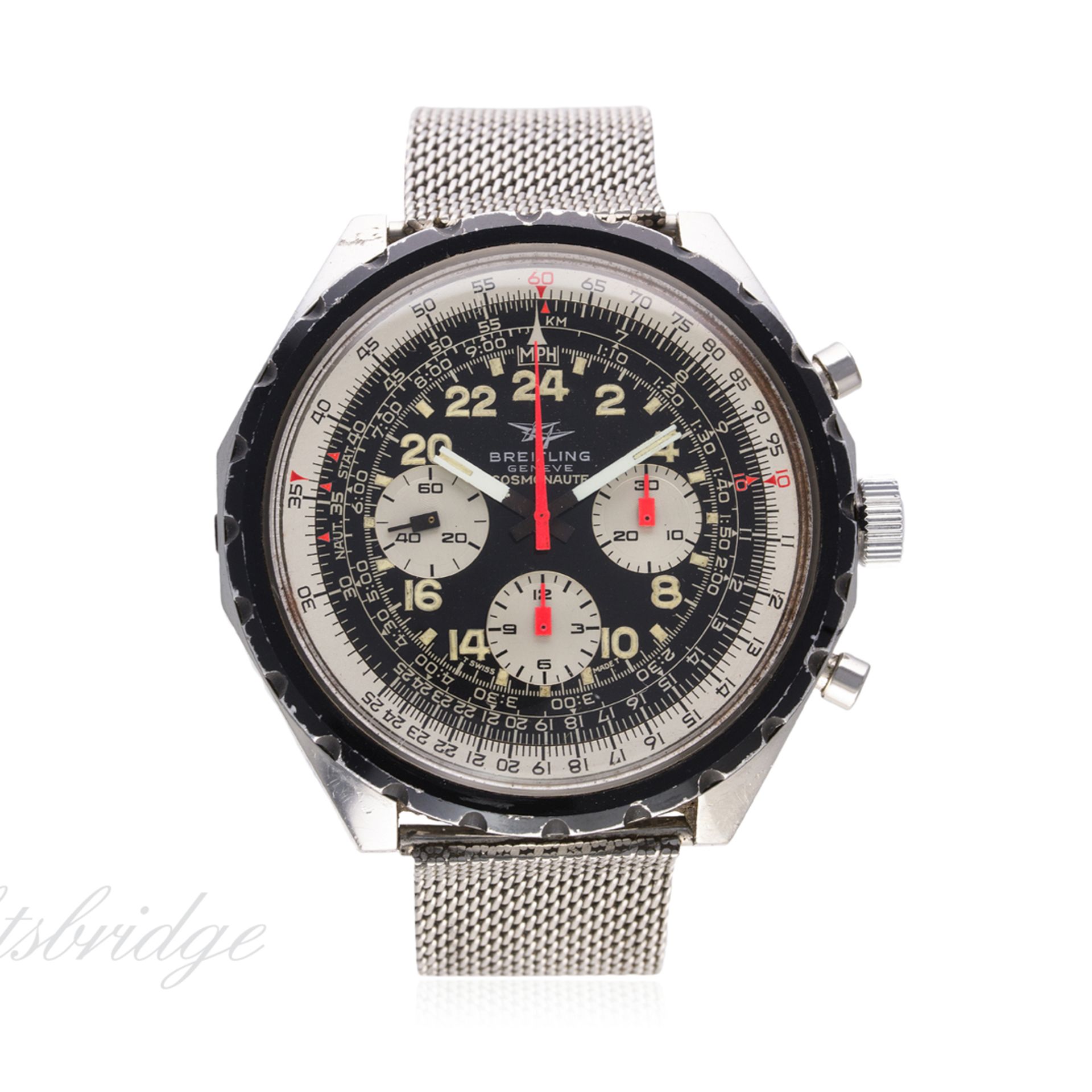 A RARE GENTLEMAN'S STAINLESS STEEL BREITLING COSMONAUTE CHRONOGRAPH WRIST WATCH CIRCA 1970s, REF.