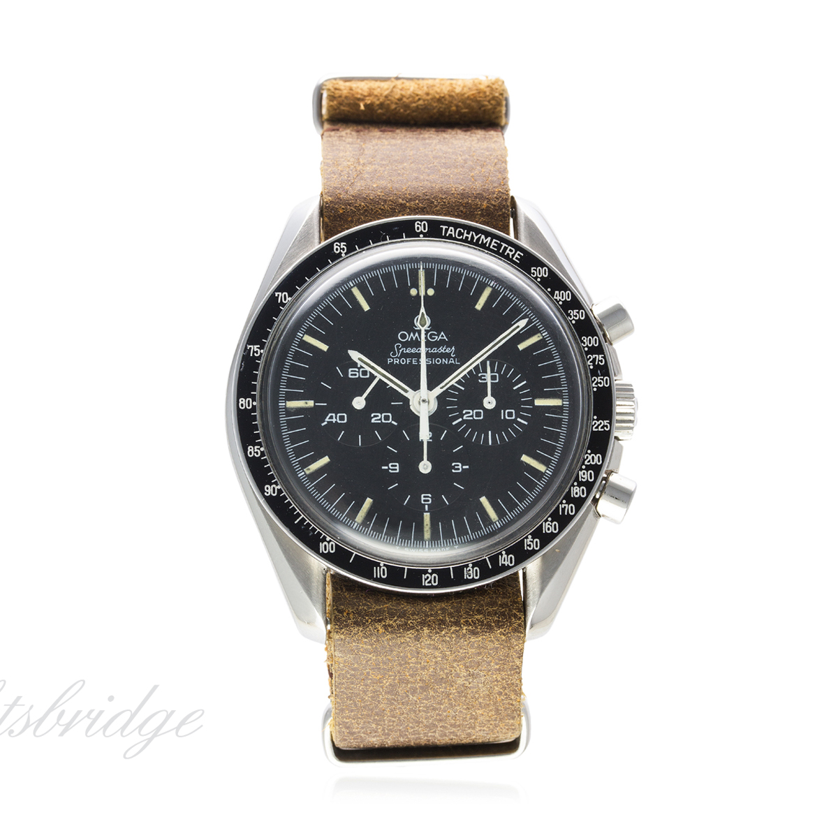 A GENTLEMAN'S STAINLESS STEEL OMEGA SPEEDMASTER PROFESSIONAL CHRONOGRAPH WRIST WATCH CIRCA 1990,