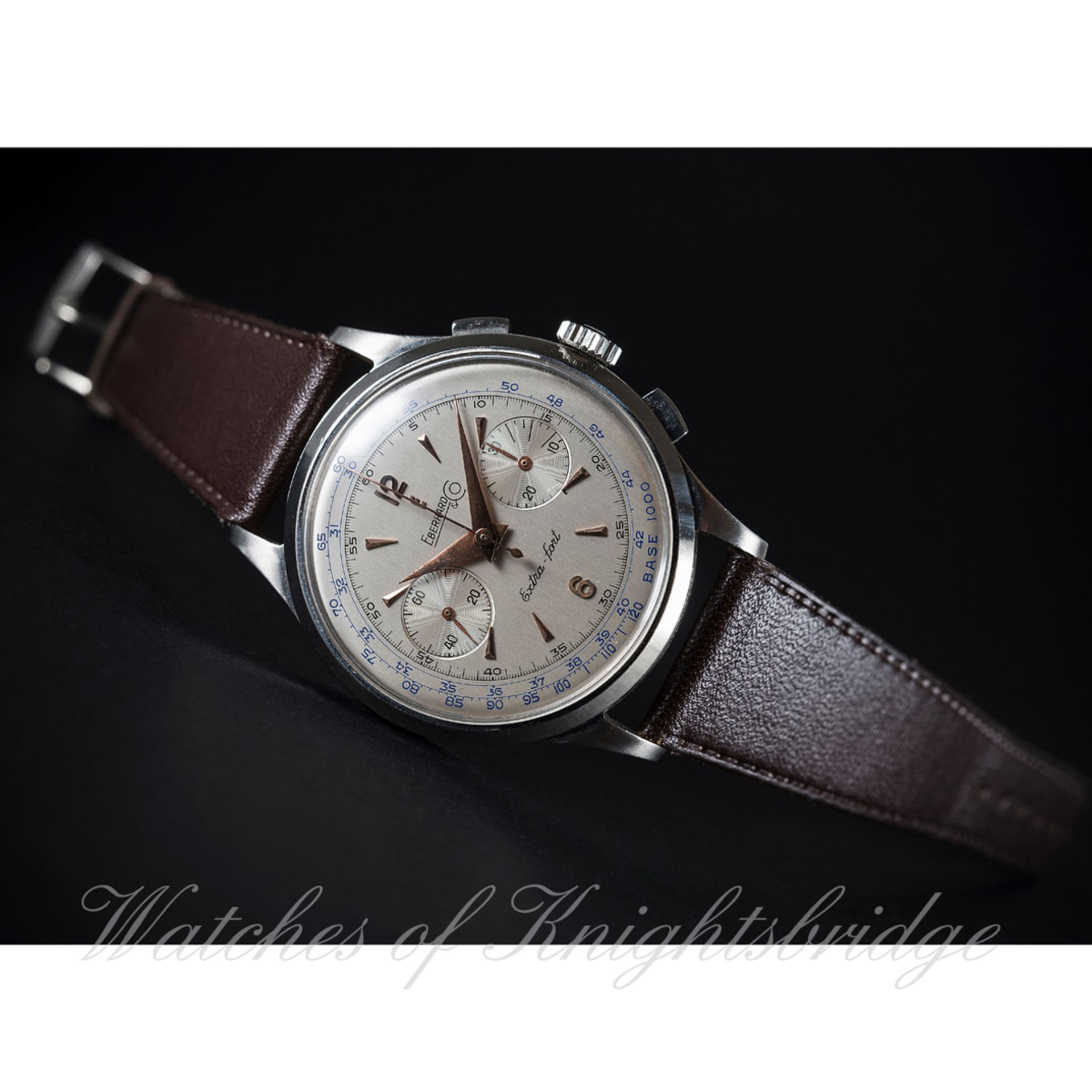 A RARE GENTLEMAN'S STAINLESS STEEL EBERHARD & CO EXTRA FORT CHRONOGRAPH WRIST WATCH CIRCA 1950s, - Image 2 of 2