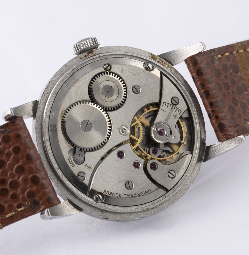 A RARE GENTLEMAN'S STAINLESS STEEL UNIVERSAL GENEVE MOONPHASE TRIPLE CALENDAR WRIST WATCH CIRCA - Image 7 of 8