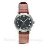 A GENTLEMAN'S GERMAN MILITARY BUREN WRIST WATCH CIRCA 1940
D: Black dial with luminous Arabic