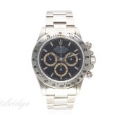 A RARE GENTLEMAN'S STAINLESS STEEL ROLEX OYSTER PERPETUAL COSMOGRAPH DAYTONA BRACELET WATCH CIRCA