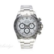A GENTLEMAN'S STAINLESS STEEL ROLEX OYSTER PERPETUAL COSMOGRAPH DAYTONA BRACELET WATCH DATED 1997,