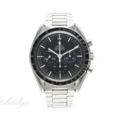 A RARE GENTLEMAN'S STAINLESS STEEL OMEGA SPEEDMASTER PROFESSIONAL CHRONOGRAPH BRACELET WATCH CIRCA