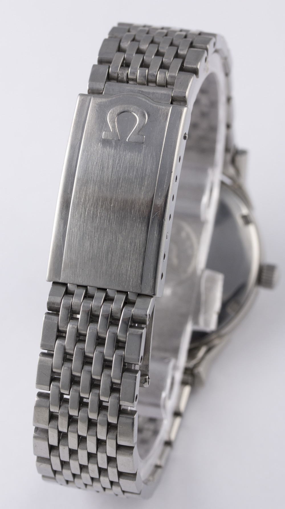 A GENTLEMAN'S STAINLESS STEEL OMEGA CONSTELLATION CHRONOMETER BRACELET WATCH CIRCA 1967, REF. 168. - Image 9 of 9