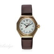 A GENTLEMAN'S 9CT SOLID GOLD ROLEX OYSTER OCTAGONAL WRIST WATCH CIRCA 1930
D: Enamel dial with