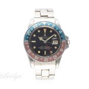 A RARE GENTLEMAN'S STAINLESS STEEL ROLEX OYSTER PERPETUAL DATE GMT MASTER BRACELET WATCH CIRCA 1965,