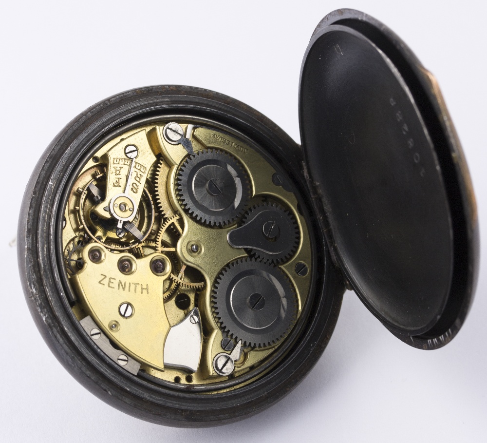 A GENTLEMAN'S GUN METAL ZENITH ALARM POCKET / DESK WATCH CIRCA 1918
D: Black enamel dial with - Image 6 of 8