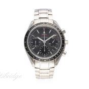 A GENTLEMAN'S STAINLESS STEEL OMEGA SPEEDMASTER AUTOMATIC CHRONOGRAPH BRACELET WATCH CIRCA 2008
D: