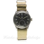 A RARE GENTLEMAN'S STAINLESS STEEL BRITISH MILITARY IWC MARK 10 W.W.W. WRIST WATCH CIRCA 1944
D: