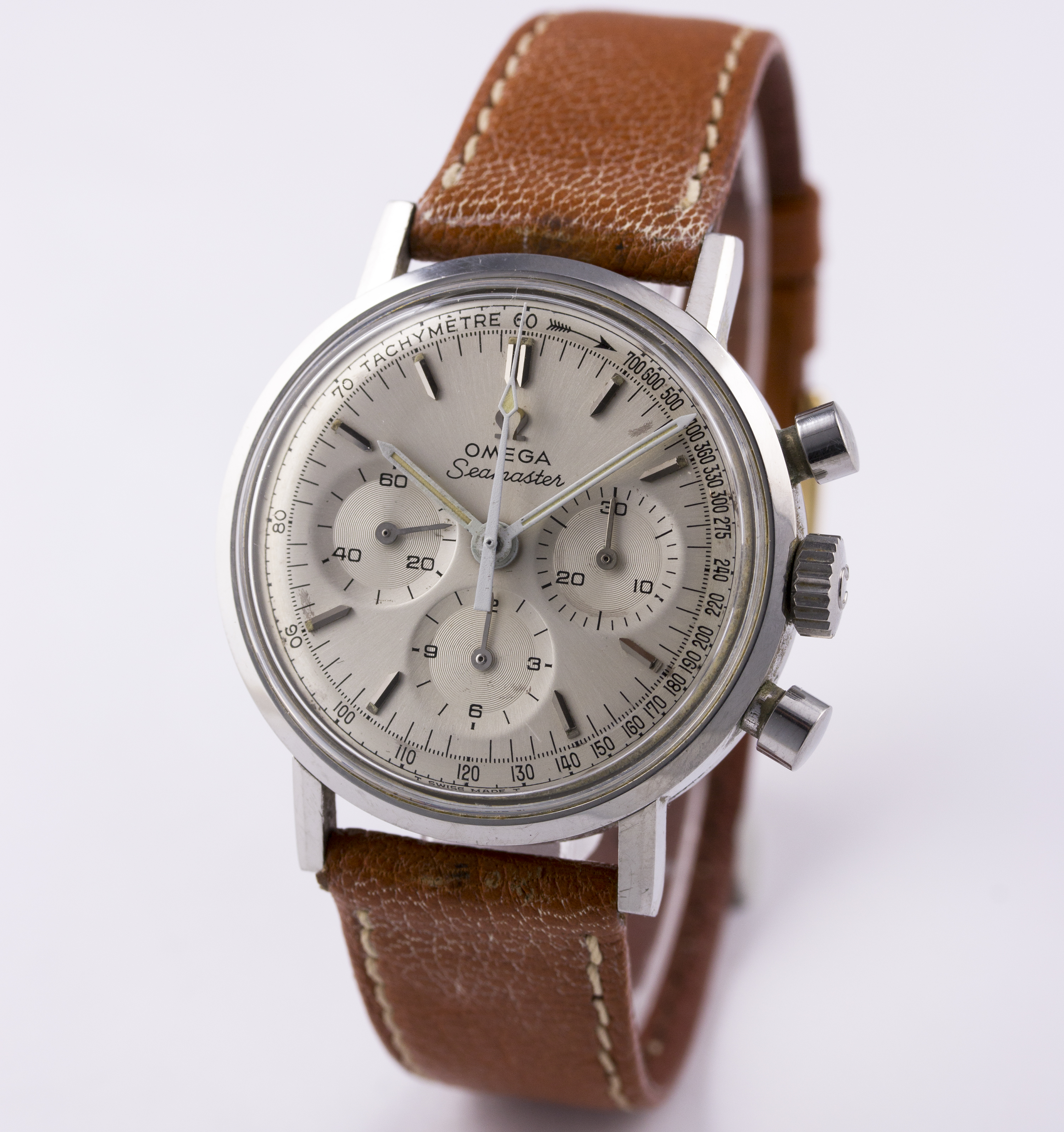 A GENTLEMAN`S STAINLESS OMEGA SEAMASTER CHRONOGRAPH WRIST WATCH CIRCA 1967, REF. 145.005-67 D: - Image 2 of 8