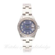 A LADIES STAINLESS STEEL ROLEX OYSTER PERPETUAL DATEJUST BRACELET WATCH CIRCA 1997, REF. 69240 D: