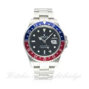 A GENTLEMAN'S STAINLESS STEEL ROLEX OYSTER PERPETUAL DATE GMT MASTER II BRACELET WATCH CIRCA 2005,