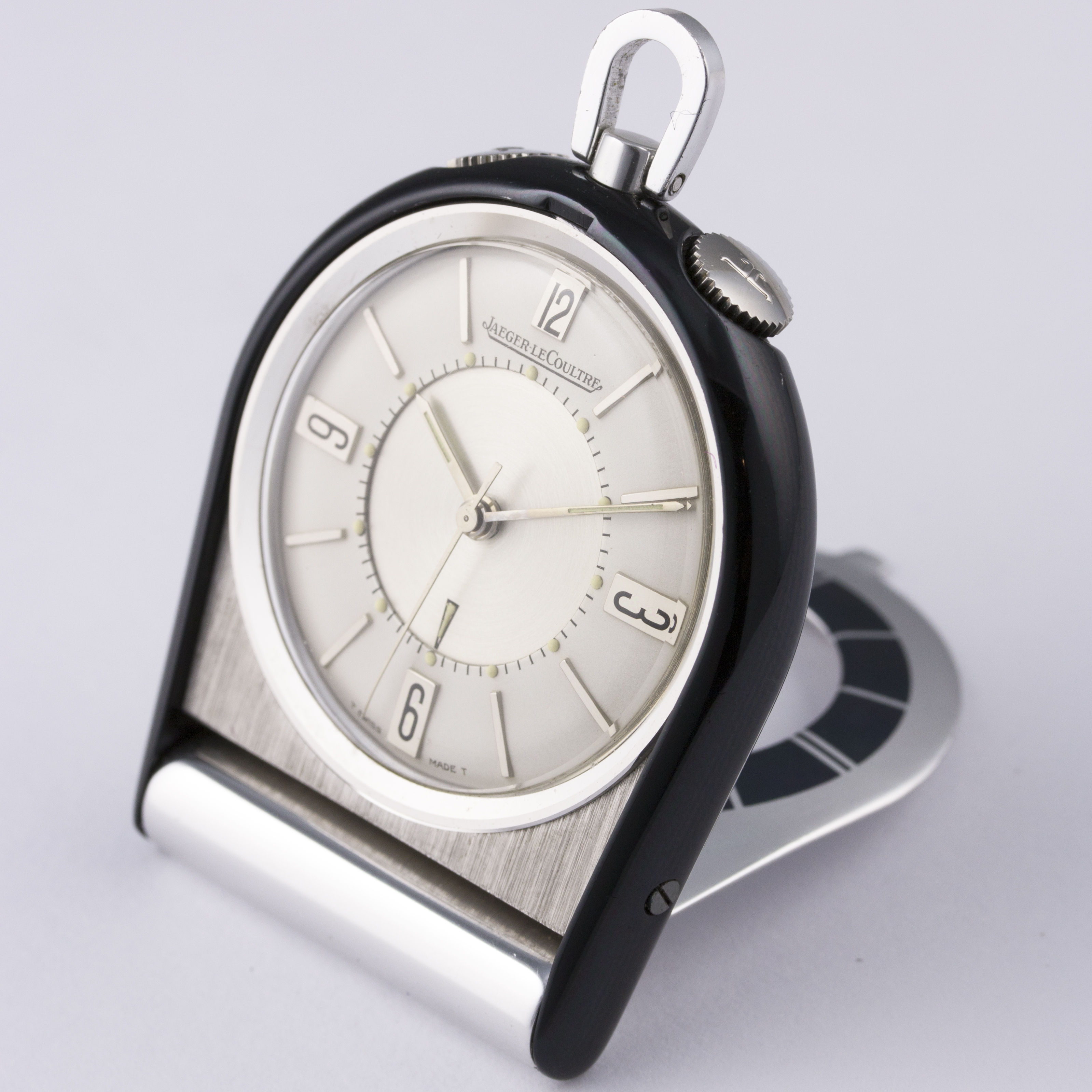 A JAEGER LECOULTRE TRAVEL ALARM CLOCK 
CIRCA 1960s WITH ORIGINAL BOX, POUCH, OPEN PAPERS & USER - Image 4 of 7