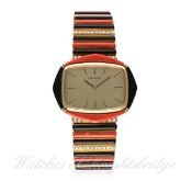 A FINE & RARE GENTLEMAN'S 18K SOLID GOLD DIAMOND, CORAL & ONYX LONGINES BRACELET WATCH CIRCA