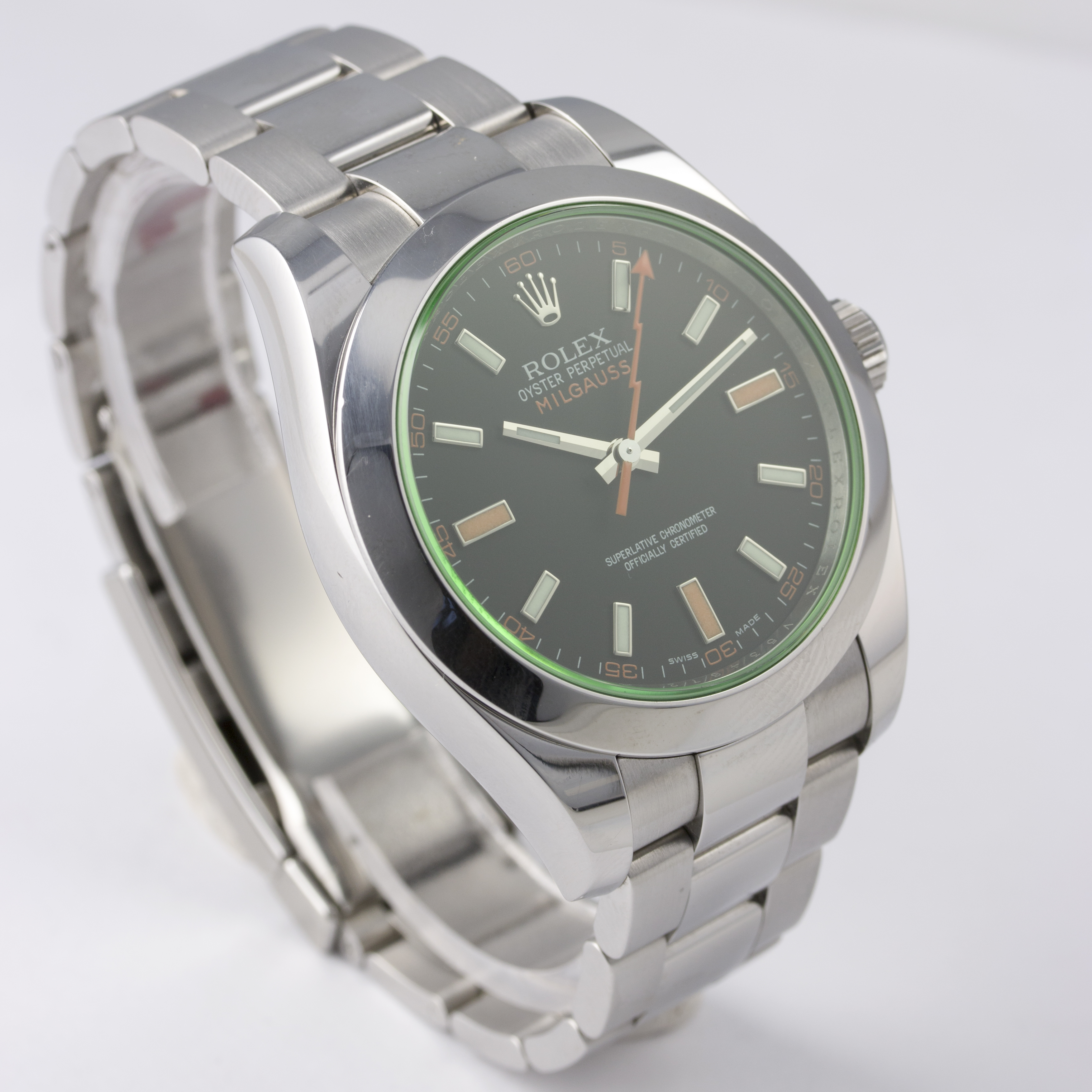 A GENTLEMAN'S STAINLESS STEEL ROLEX OYSTER PERPETUAL "GREEN GLASS" MILGAUSS BRACELET WATCH DATED - Image 4 of 6