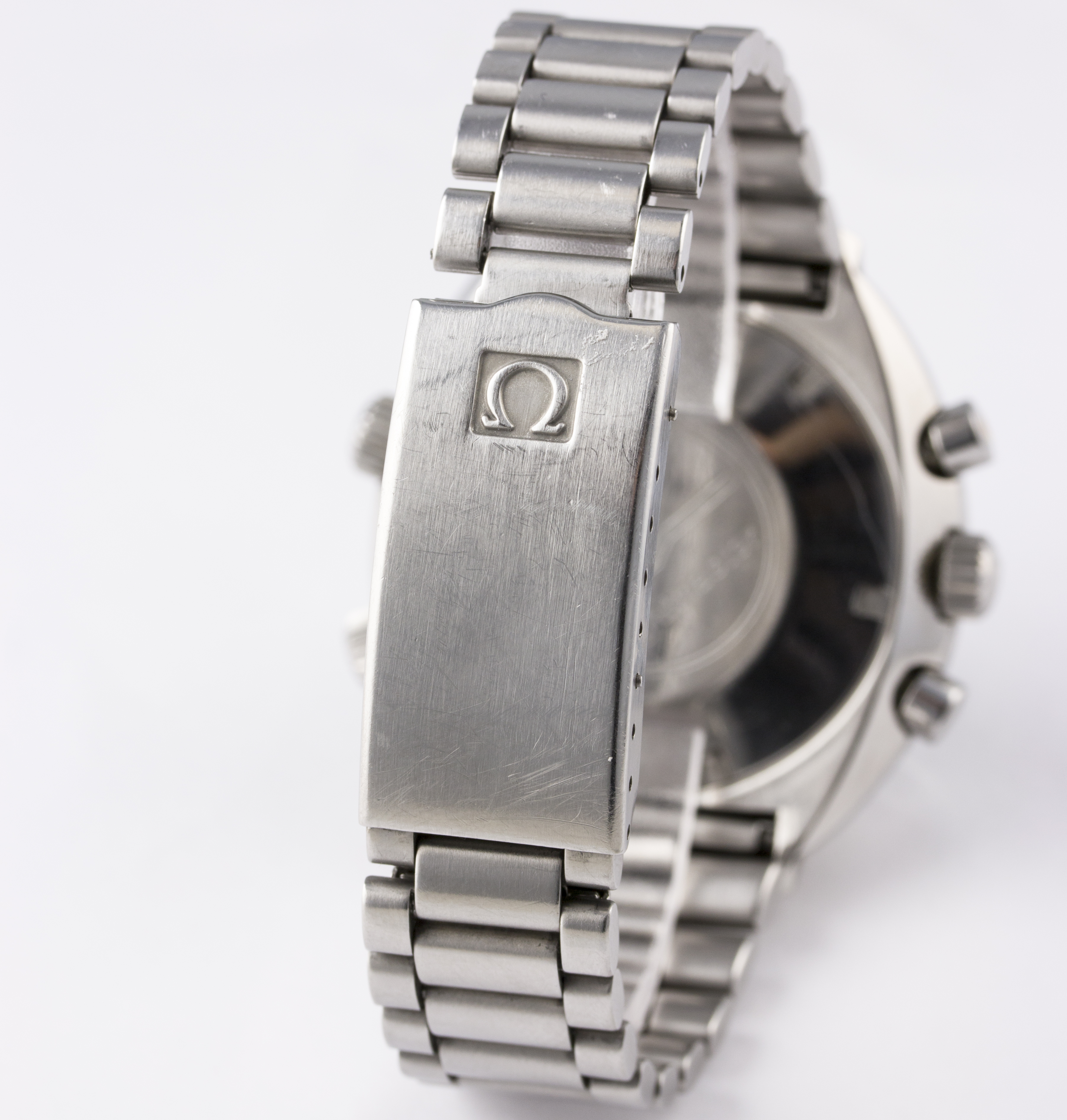 A RARE GENTLEMAN’S STAINLESS STEEL OMEGA FLIGHTMASTER CHRONOGRAPH BRACELET WATCH
CIRCA 1970, REF. 14 - Image 7 of 10